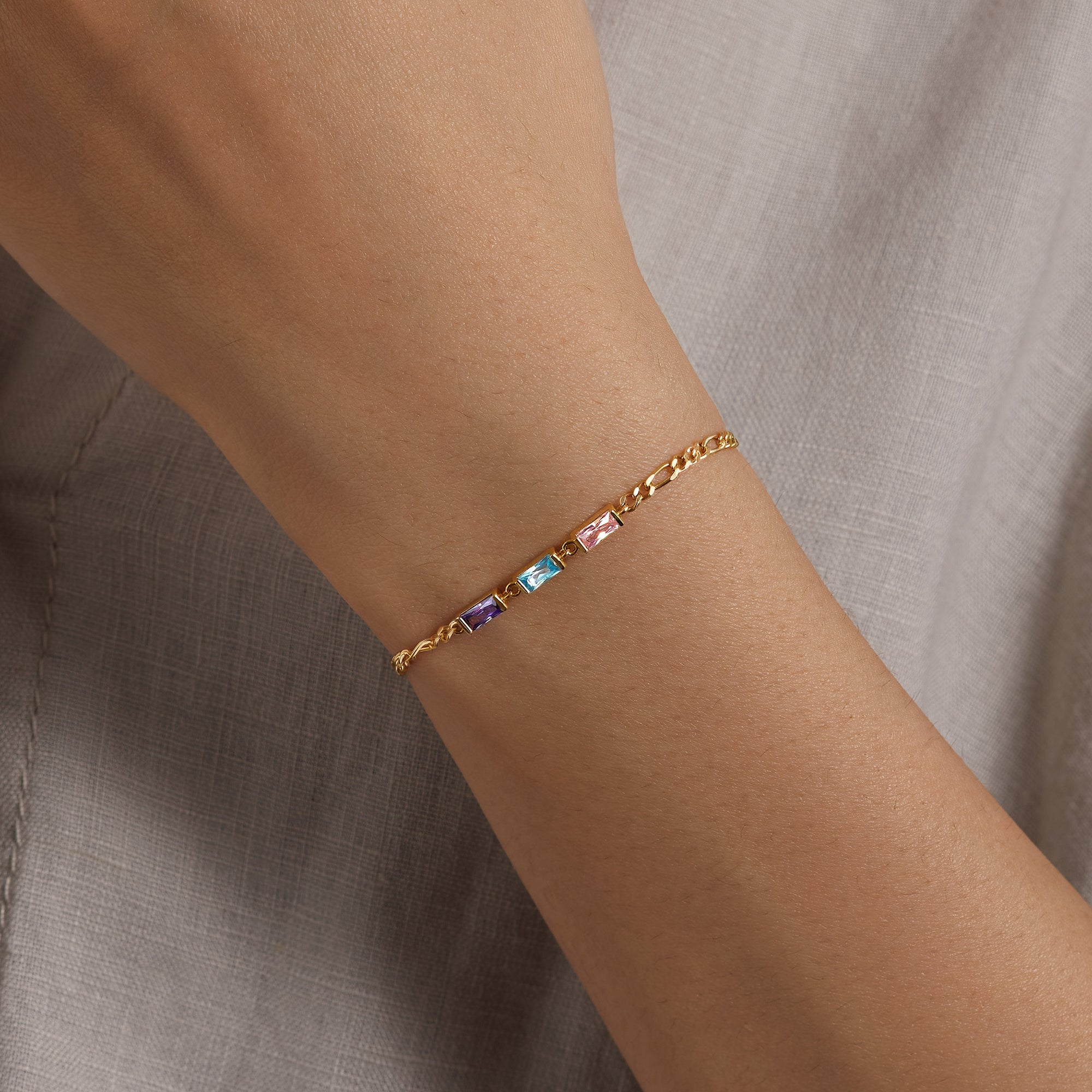 Gemstone Bracelet For Mother - Figaro Chain