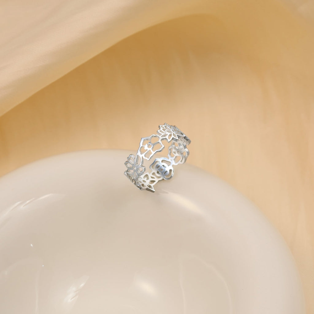 Family Birth Flower Ring