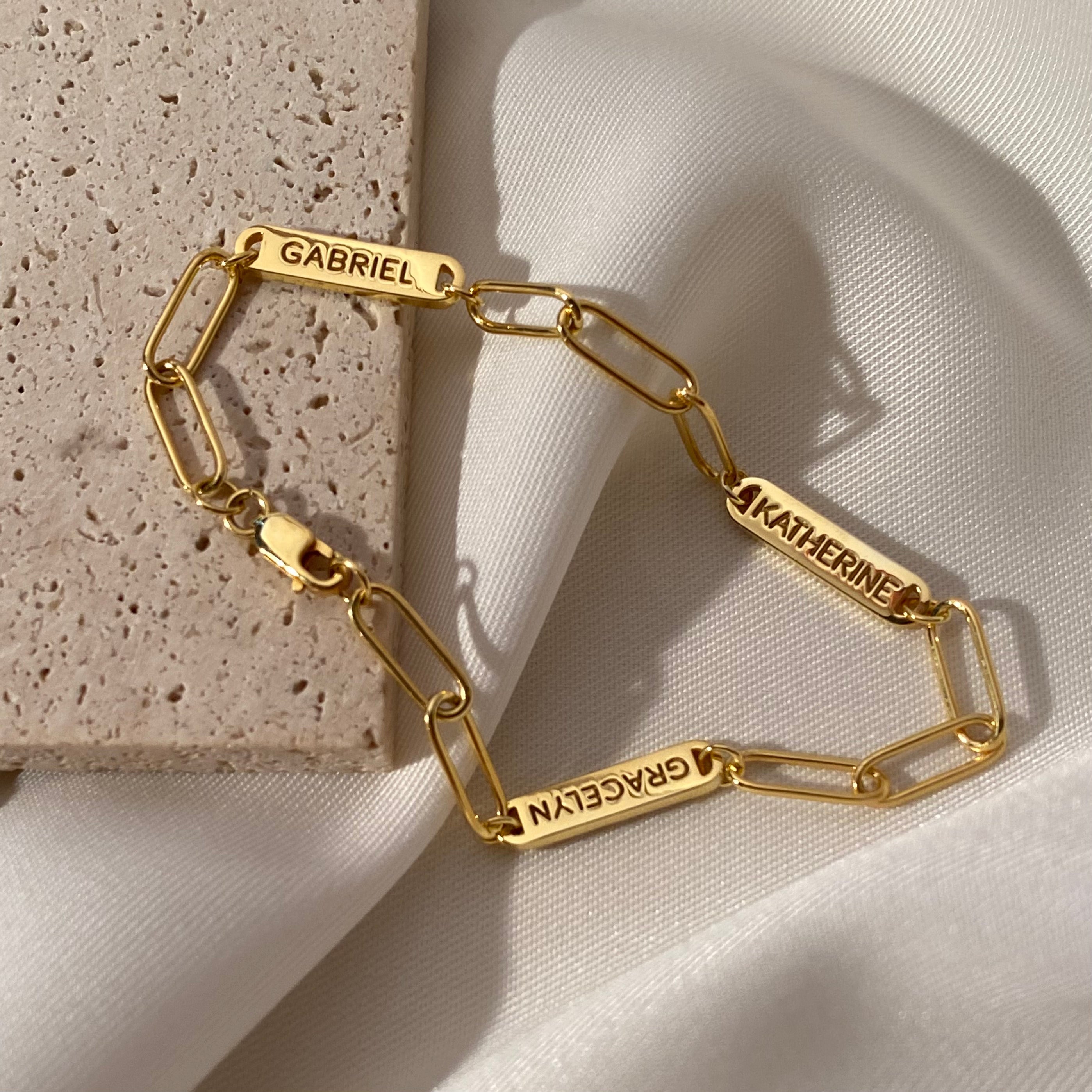 Kids Name Bracelet for Mothers - Paperclip Chain